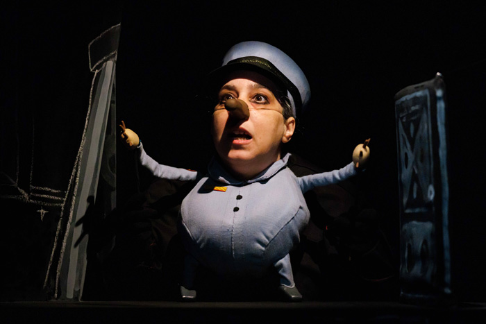 Marionnette du spectacle « L’Affaire est grave » du Cirque Gones à Huningue